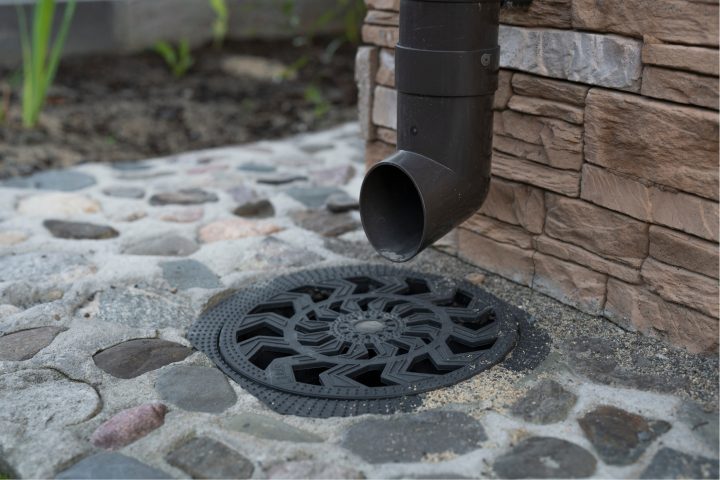 drainage in a private house with access to the sewer